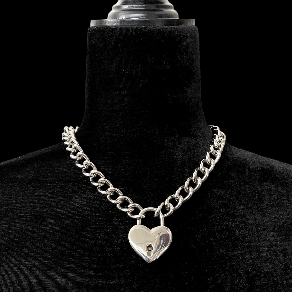 ❌SOLD❌ Lover Heart Padlock Necklace